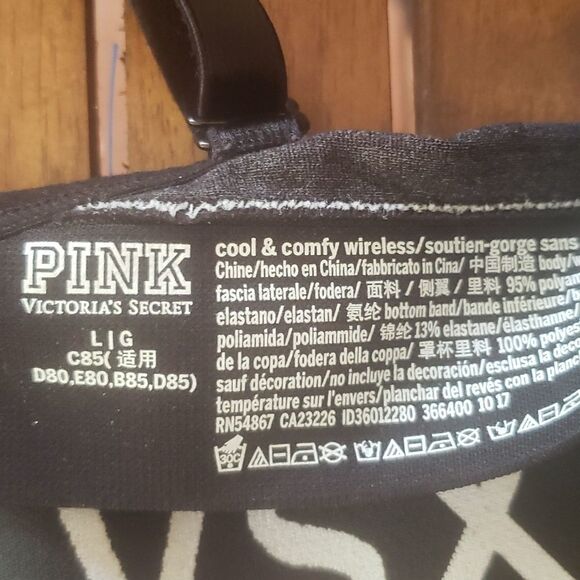 Victorias Secret Pink Sports Bra - Picture 5 of 5